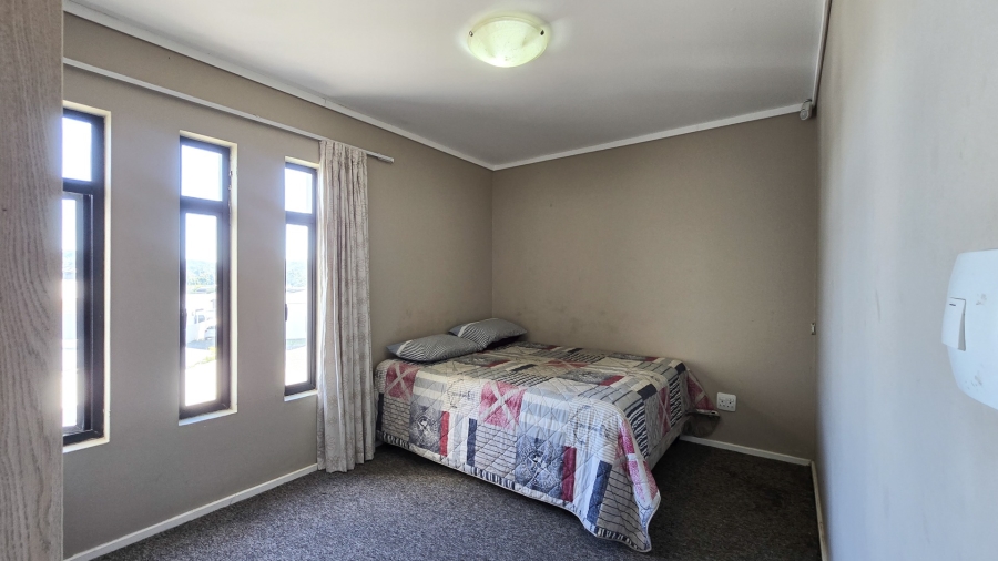 2 Bedroom Property for Sale in Nahoon Valley Park Eastern Cape
